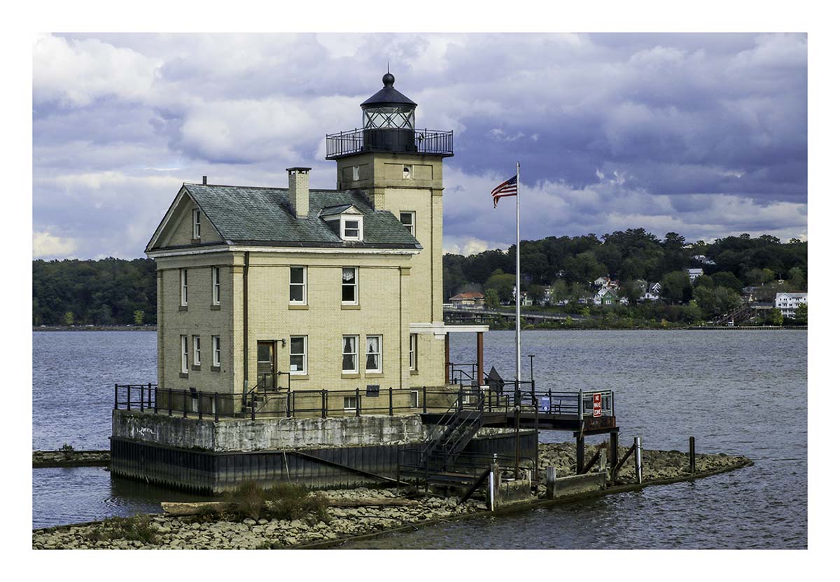 Roundout Lighthouse